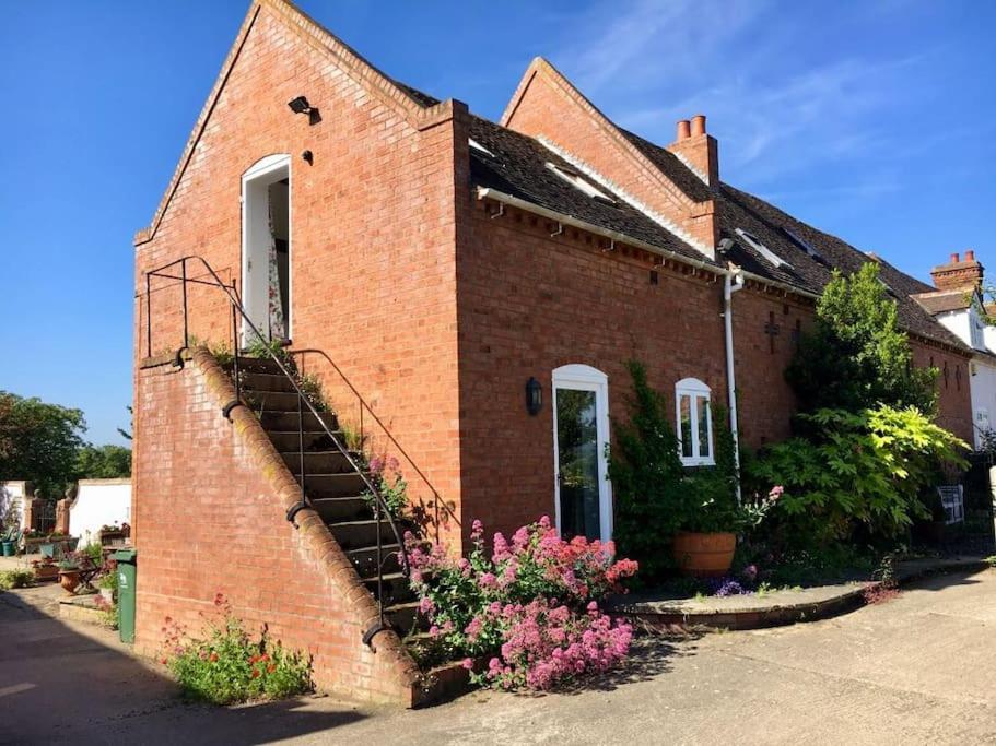 Cottage Barn Conversion On Working Farm Worcester Kültér fotó