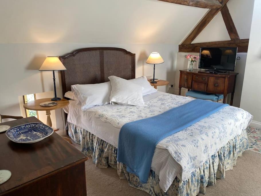Cottage Barn Conversion On Working Farm Worcester Kültér fotó